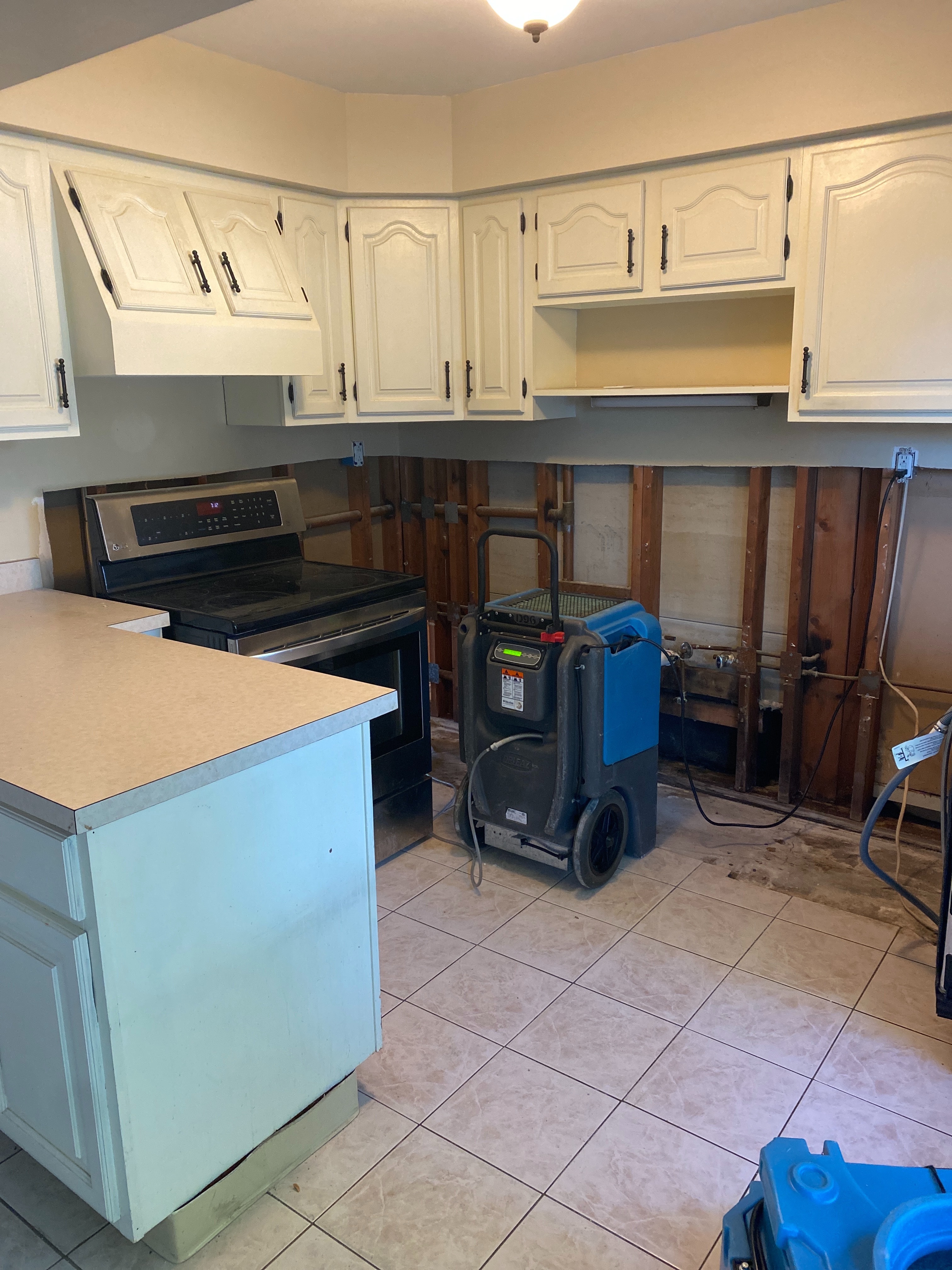 Kitchen Drain Line Break in Monroe, NJ - Northeast Power Dry Kitchen Drain Line Break in Monroe, NJ