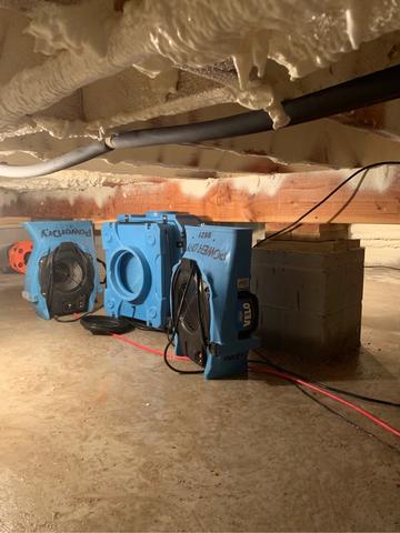 Hot Water Heater Pipe Break in Woodbridge, NJ - Northeast Power Dry Hot Water Heater Pipe Break in Woodbridge, NJ