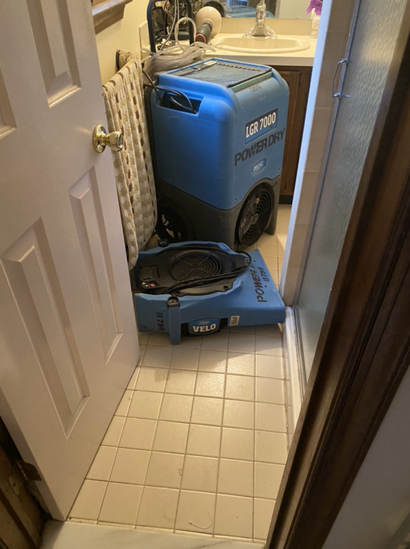 Master Bathroom Supply Line Leaked in Sparta, NJ - Northeast Power Dry Master Bathroom Supply Line Leaked in Sparta, NJ