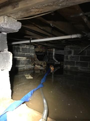 Sump Pump Failure in Crawlspace in Saddle Brook, NJ